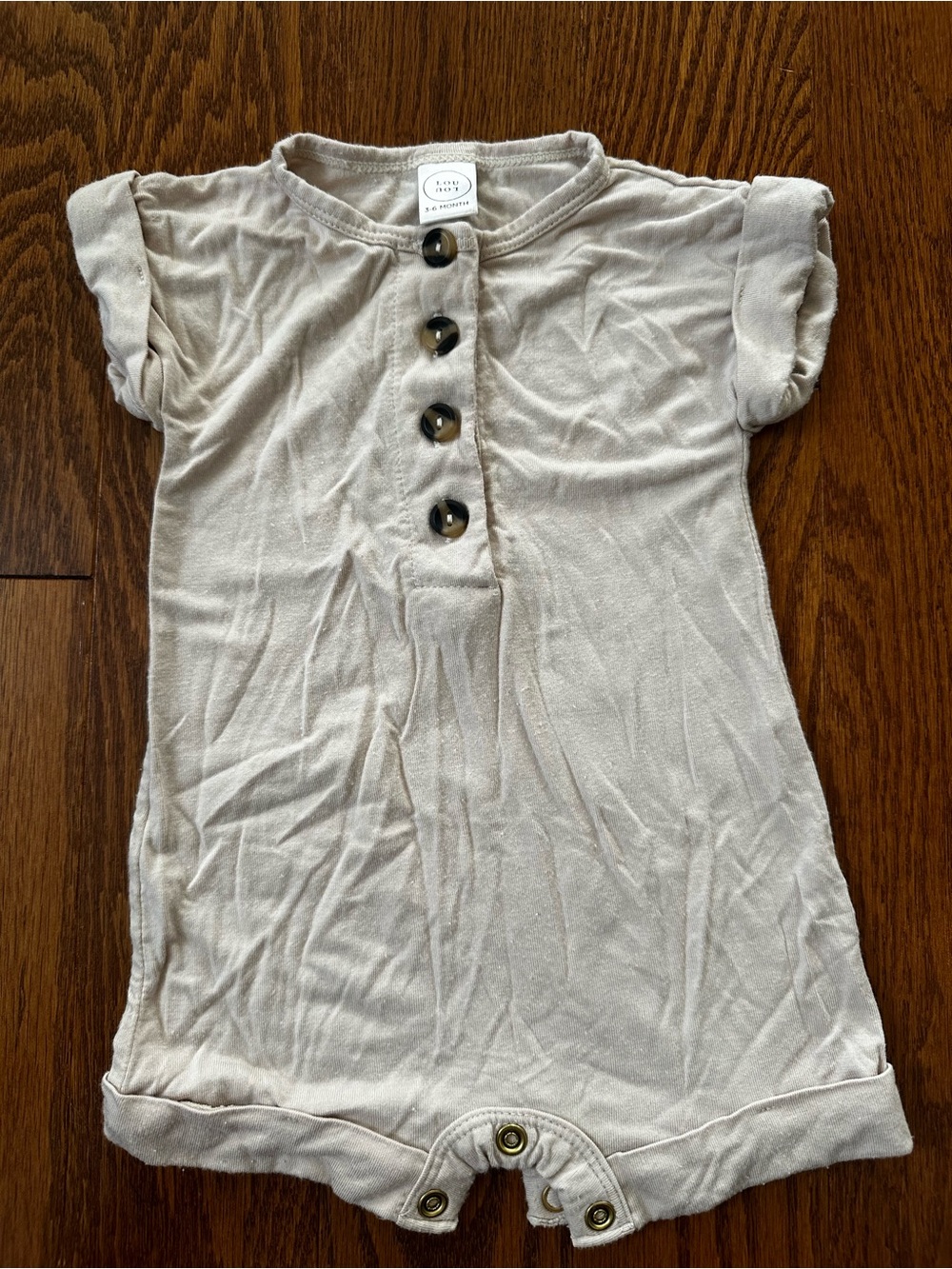 Lou Lou & Company Baby Neutral Button Romper 3-6M